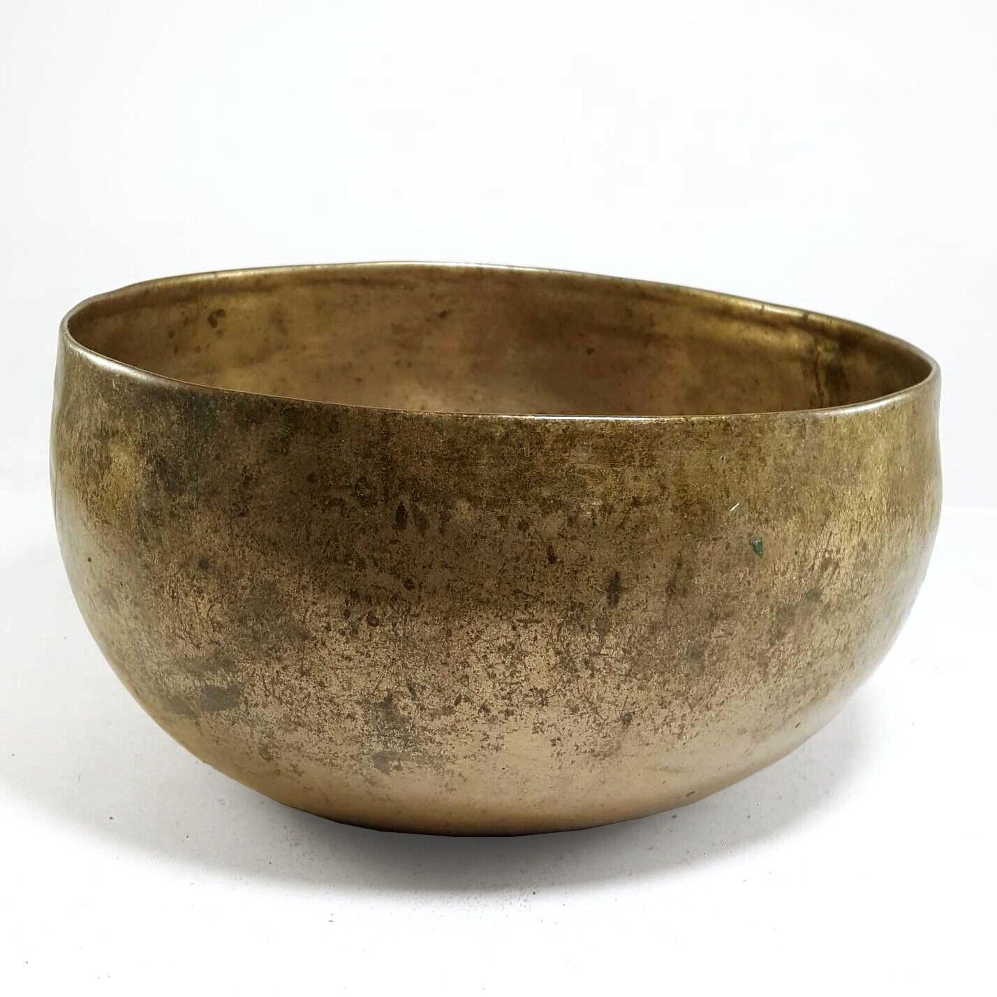 Oldbronzeyogameditationantiquesingingbowlbuddhisttibetanvintagenepal old bronze yoga meditation antique singing bowl buddhist tibetan vintage nepal